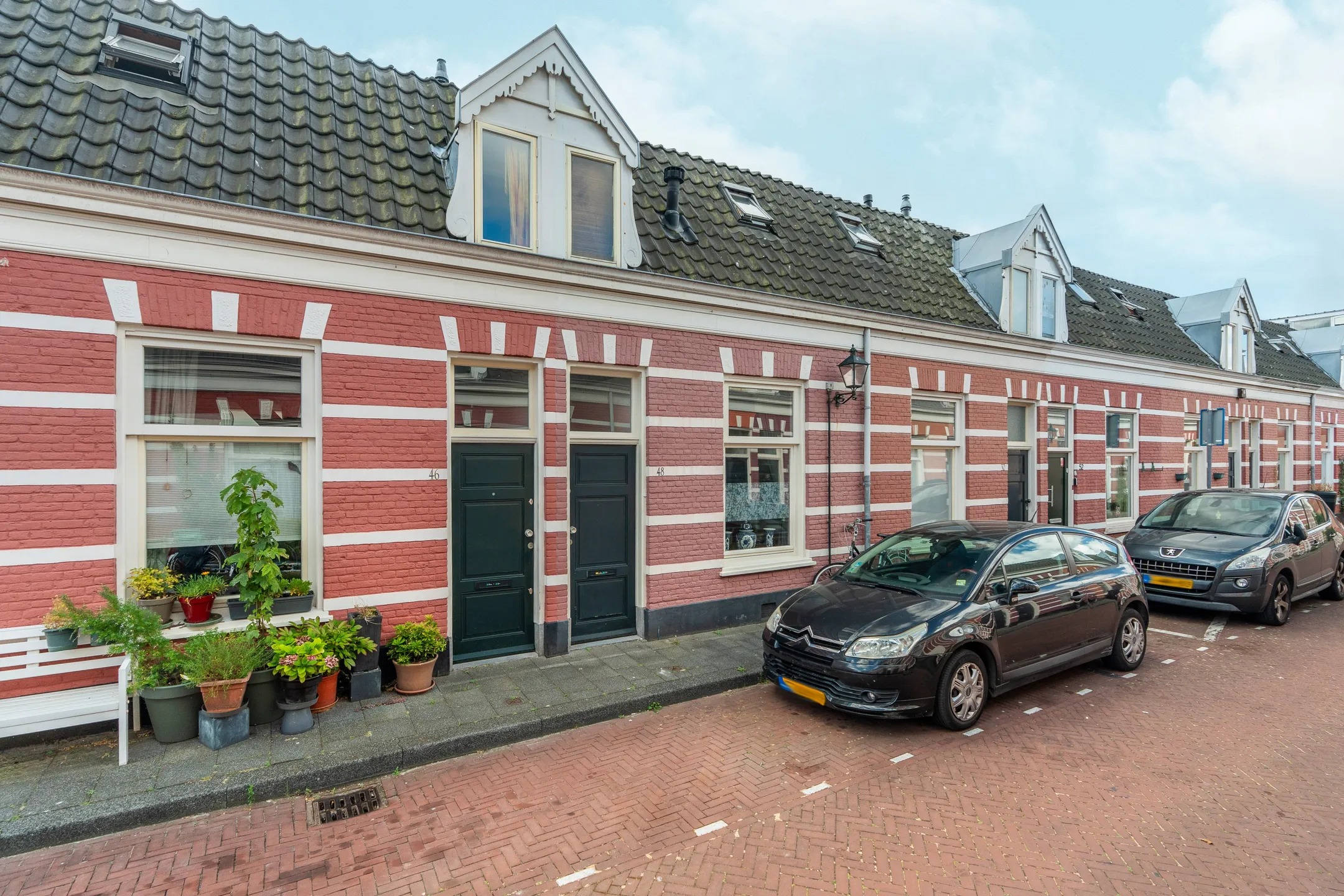 Geschakelde woning Jacobastraat 48 Den Haag