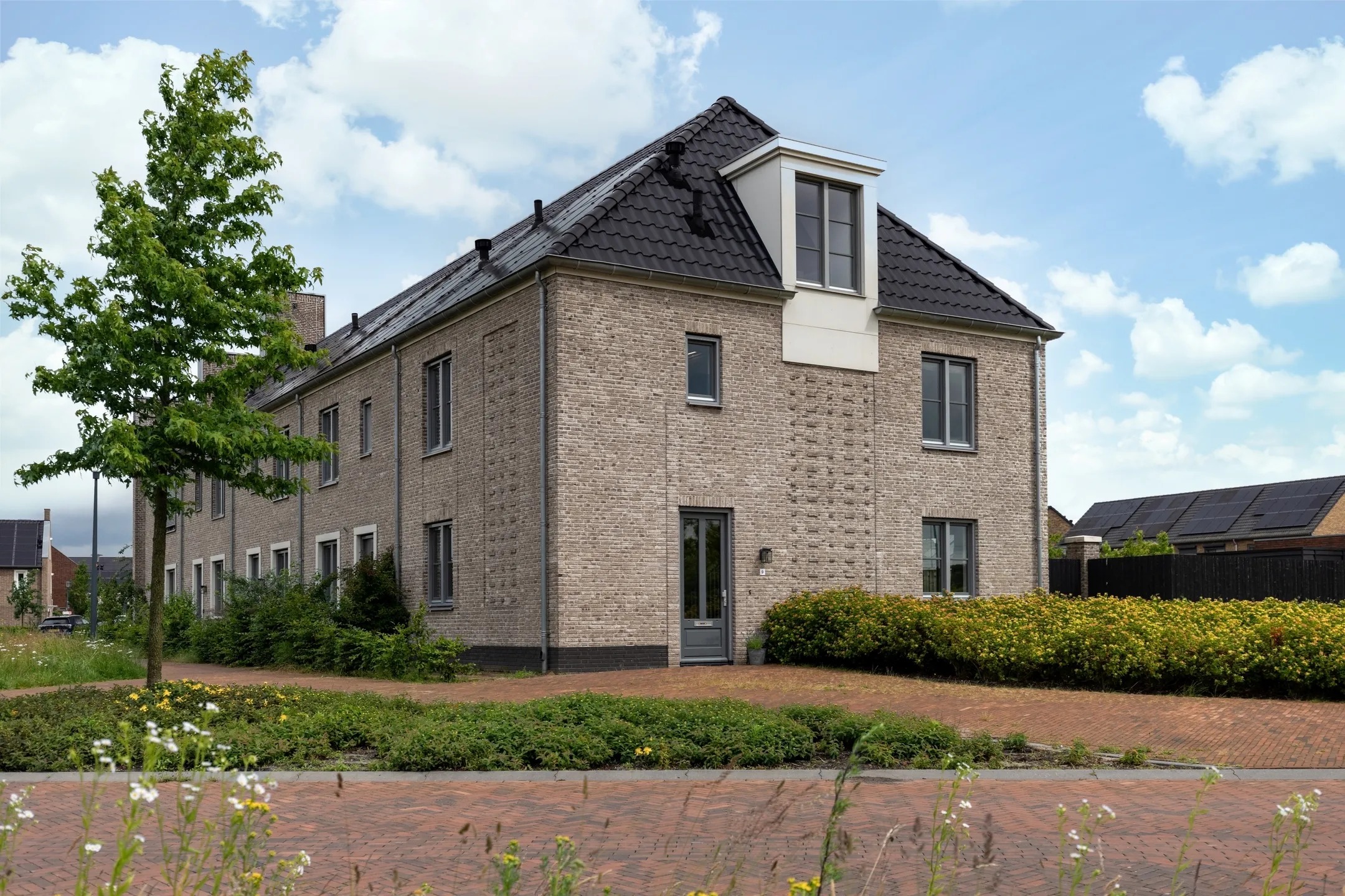 Hoekwoning Harm Kolthekstraat 9 in Deventer