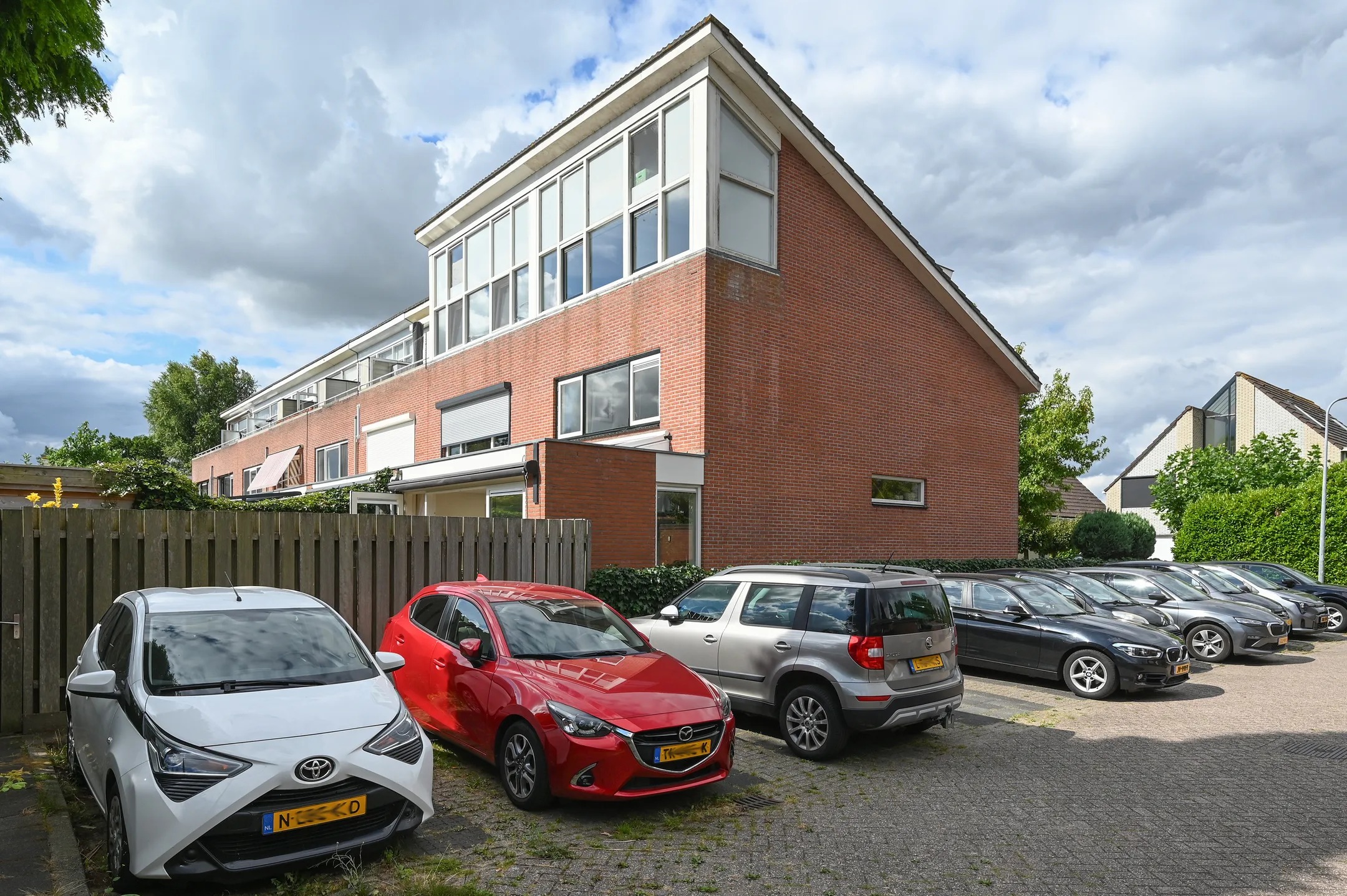 Hoekwoning Noorse Lijster 11 in Uithoorn