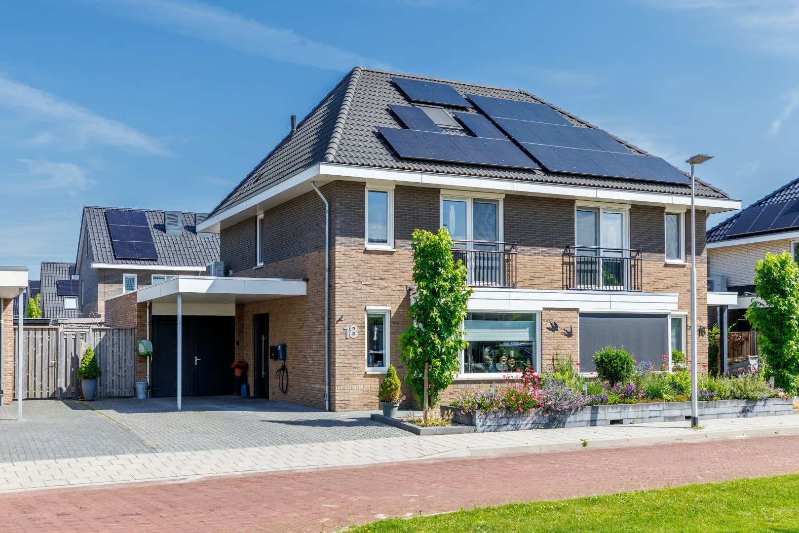 2-onder-1-kapwoning Kruidenlaan 18 in Vroomshoop
