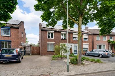 2-onder-1-kapwoning Koningin Wilhelminalaan 89 in Swalmen