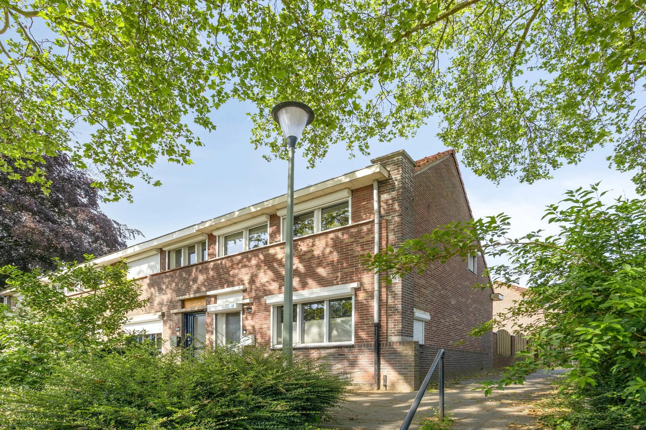 Hoekwoning Akerstraat 104 in Brunssum