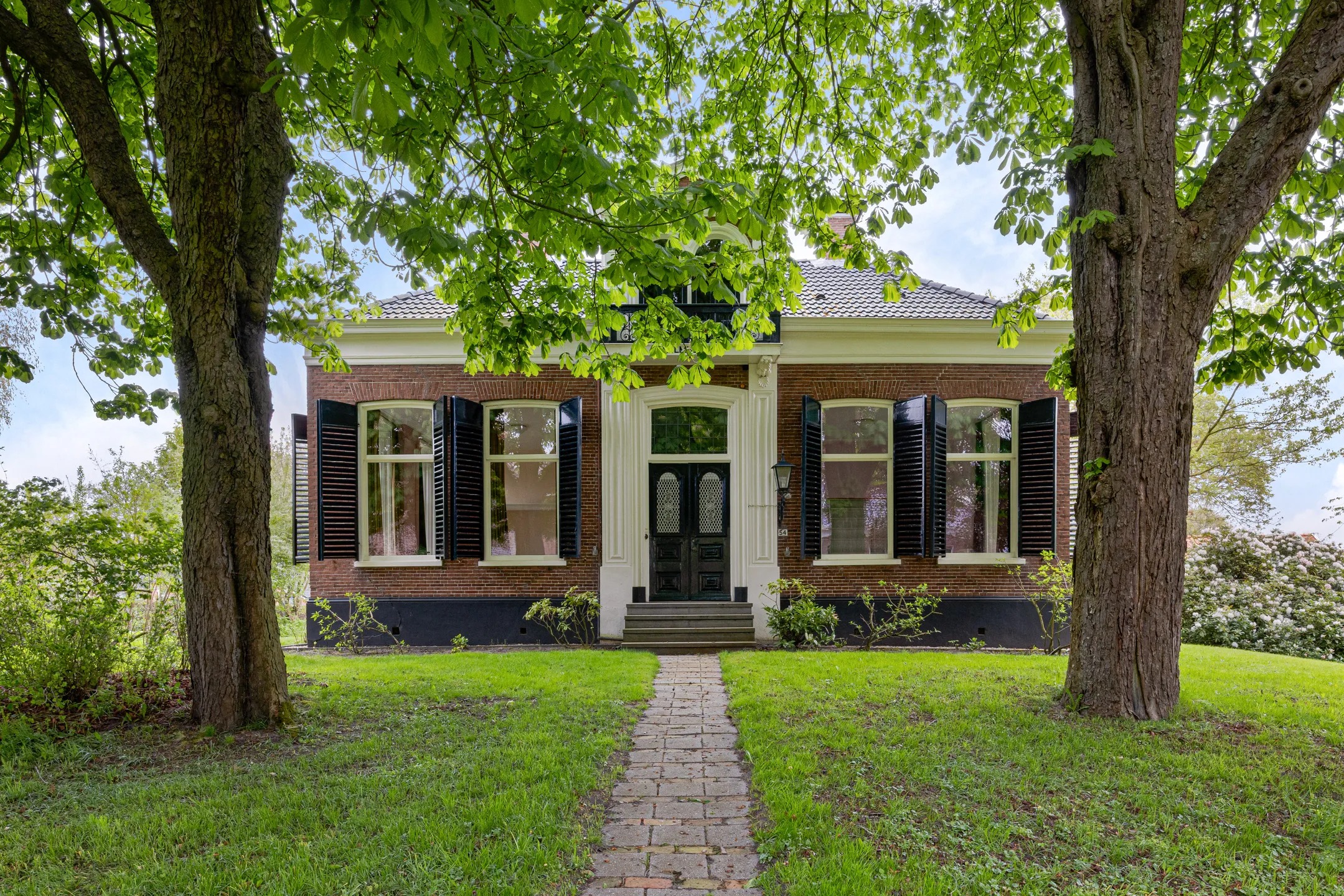 Vrijstaande woning Hoofdweg 54 in Hellum