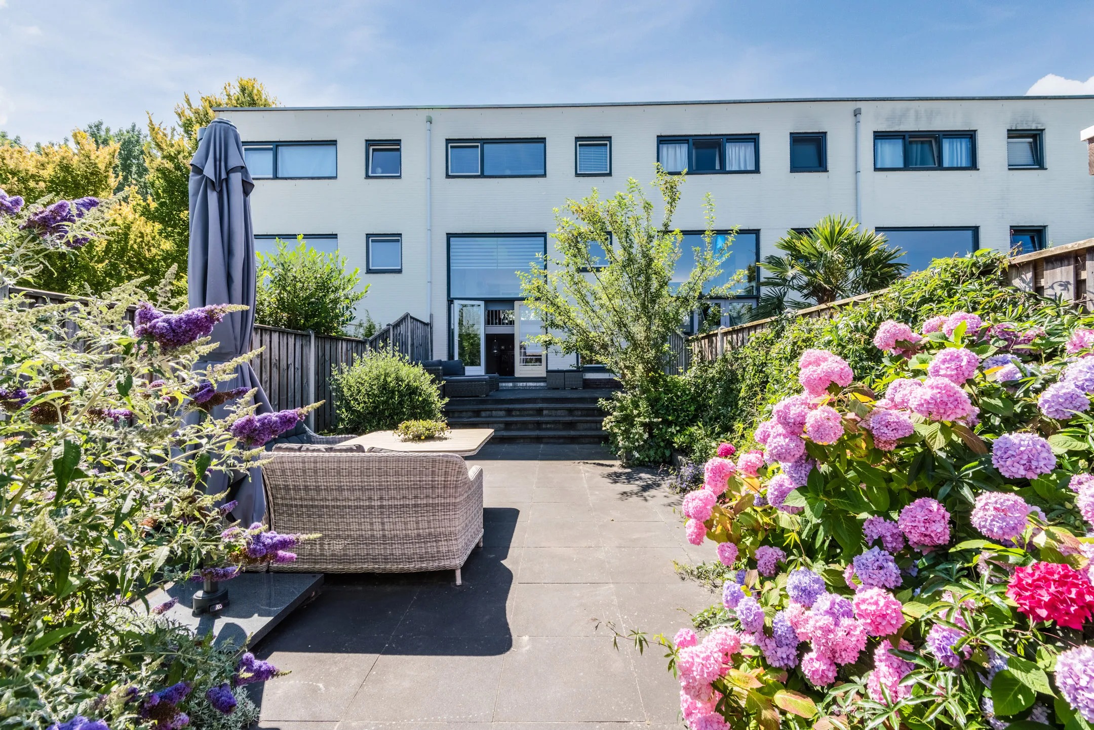 Tussenwoning (split-level woning) Pastelstraat 128 in Almere