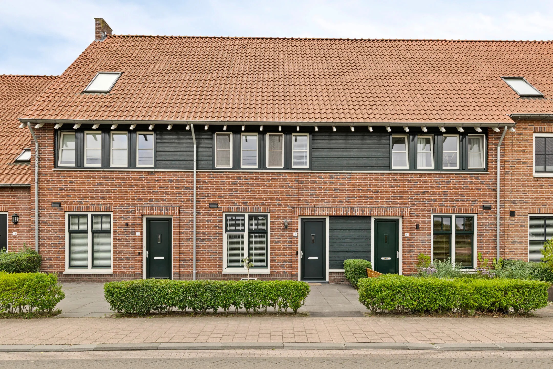 Tussenwoning Schrijvershoeve 8 in Helmond