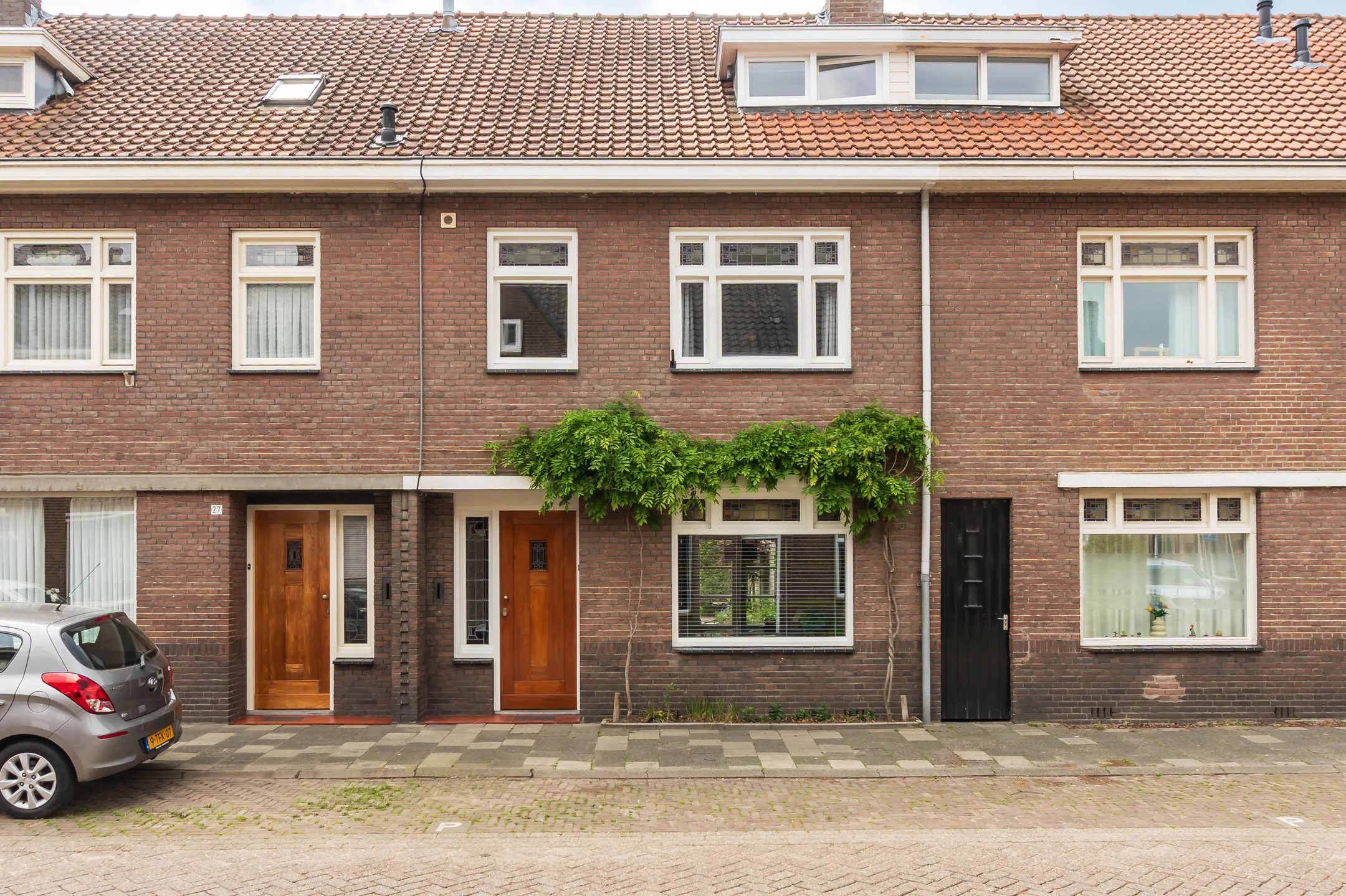 Tussenwoning Deken Botsstraat 25 in Tilburg