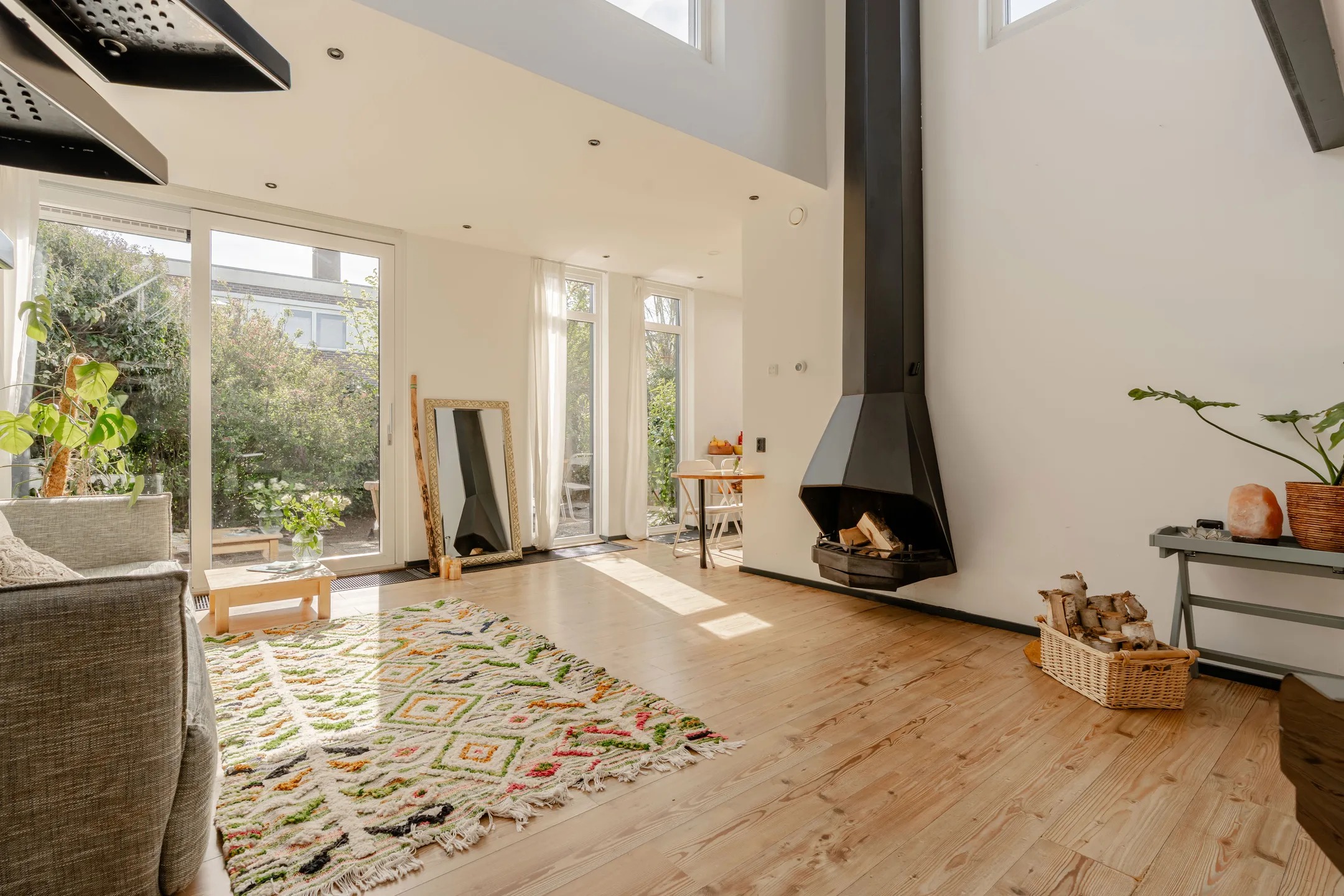 Hoekwoning Aakstraat 70 in Amsterdam