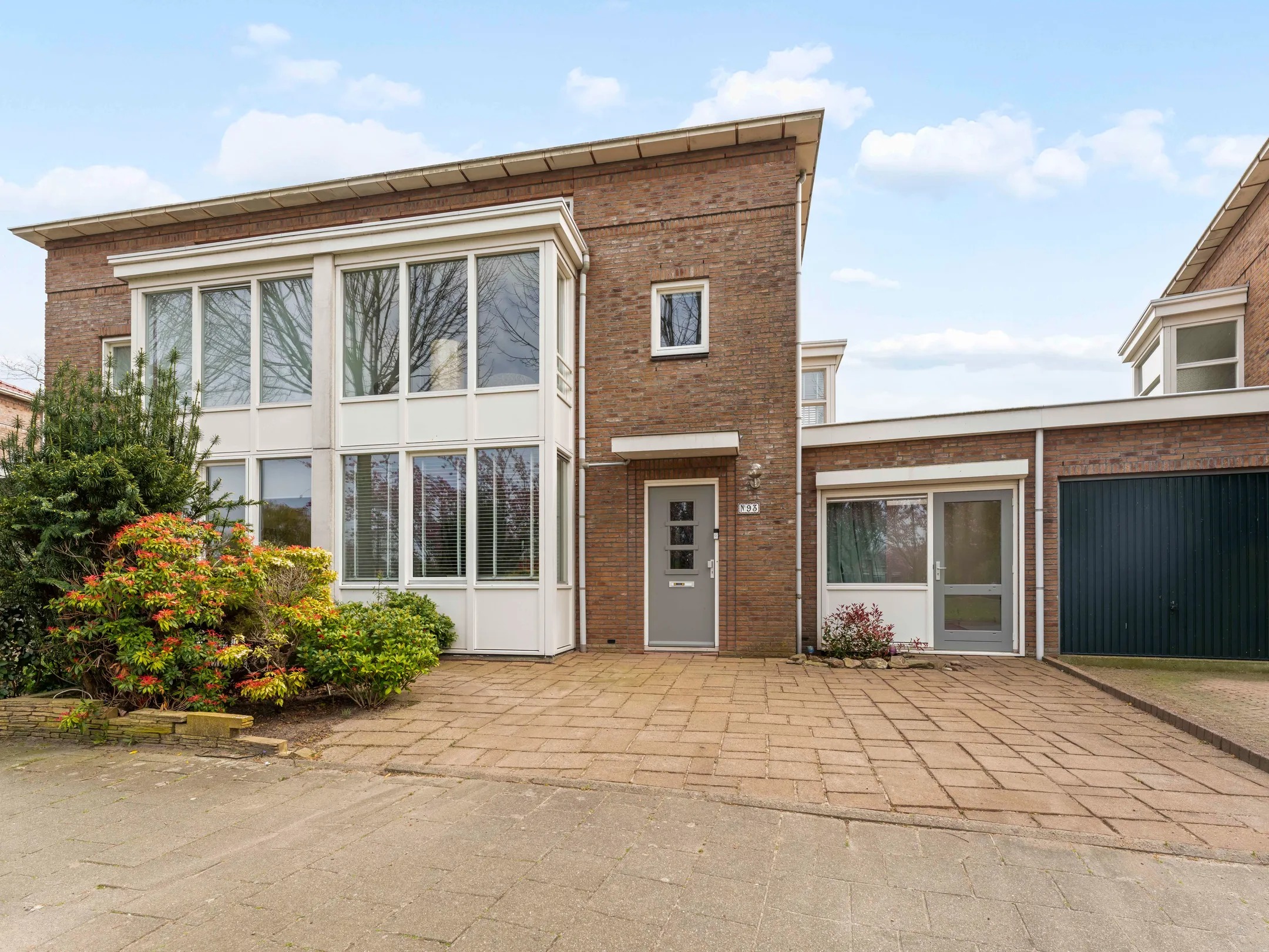 2-onder-1-kapwoning Meerwedesingel 93 in Barendrecht