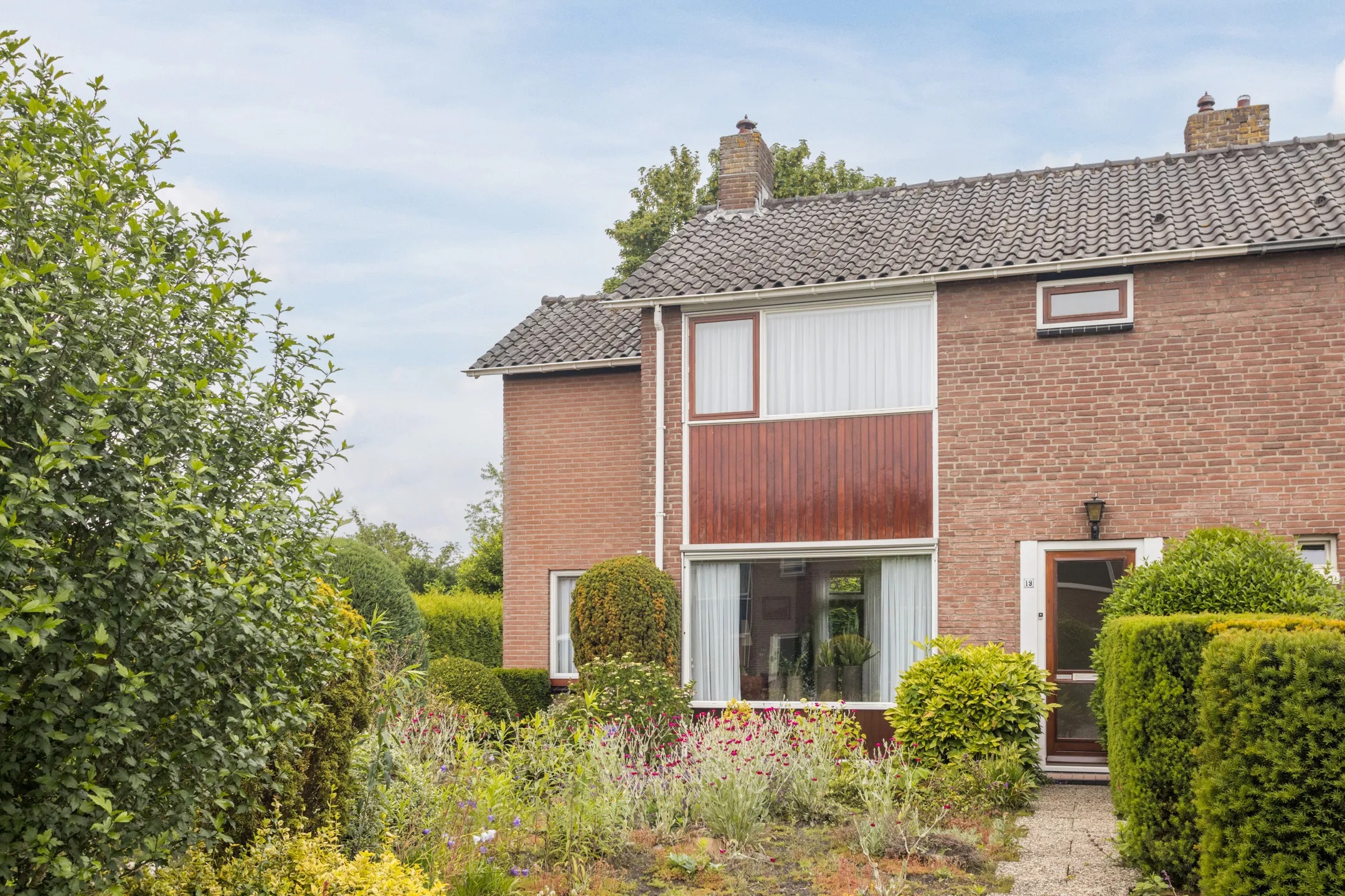 Hoekwoning Cornelis Hendrixstraat 19 in Loenen