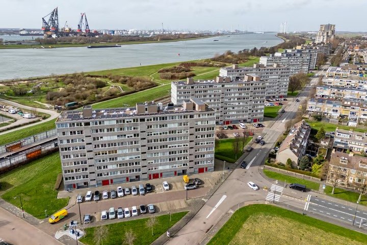 Portiekflat Merellaan 83 Maassluis