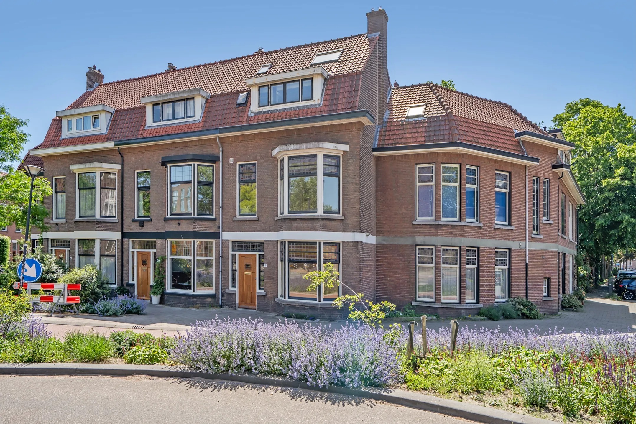 Tussenwoning Mijnbouwplein 8 in Delft
