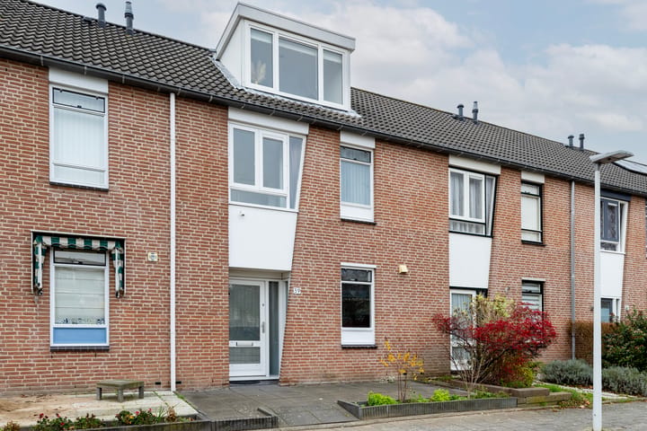 Tussenwoning Griegplantsoen 39 Barendrecht