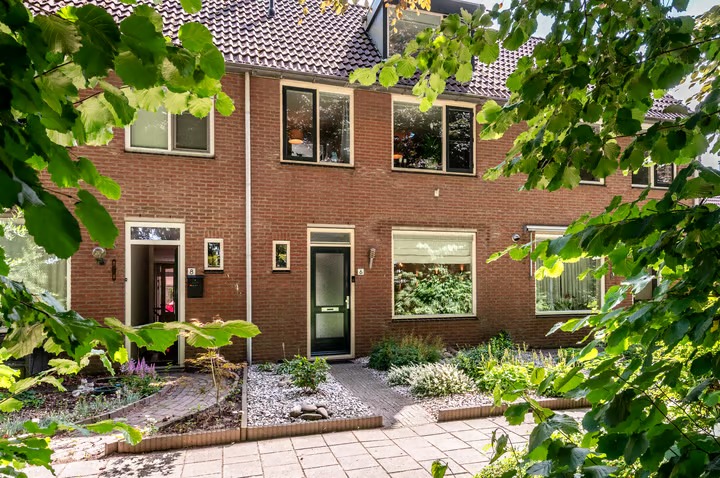 Tussenwoning Veldwijkerweg 6 in Ermelo