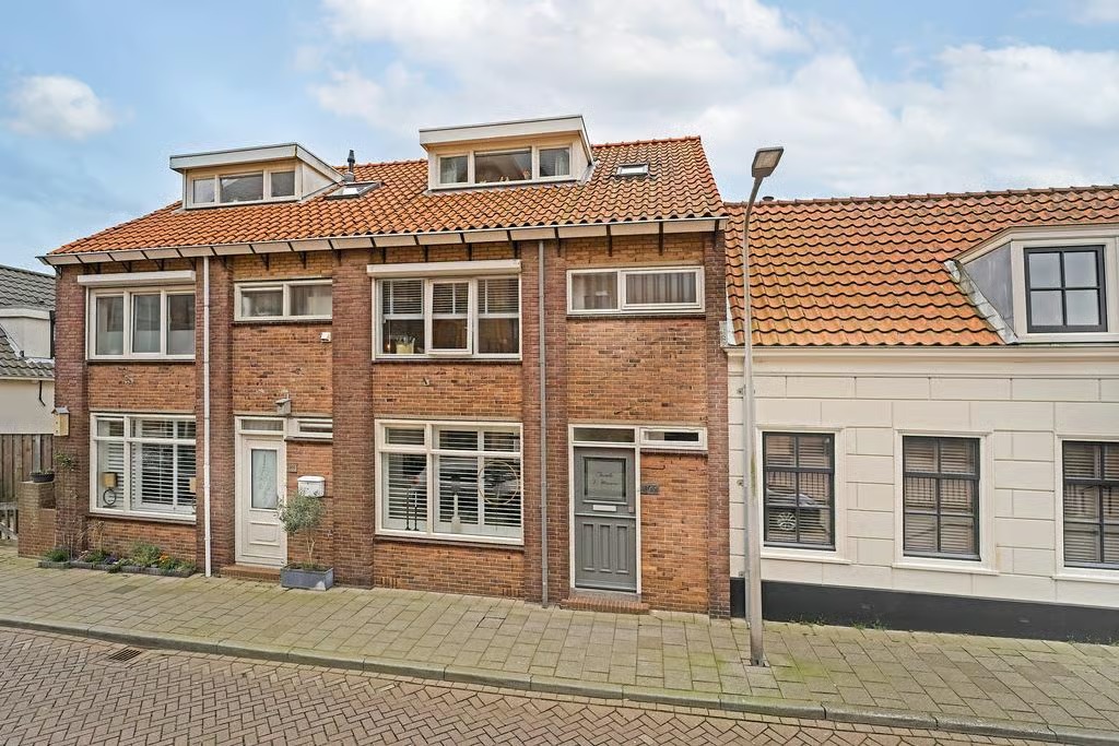 Tussenwoning Zuidstraat 105 in Katwijk