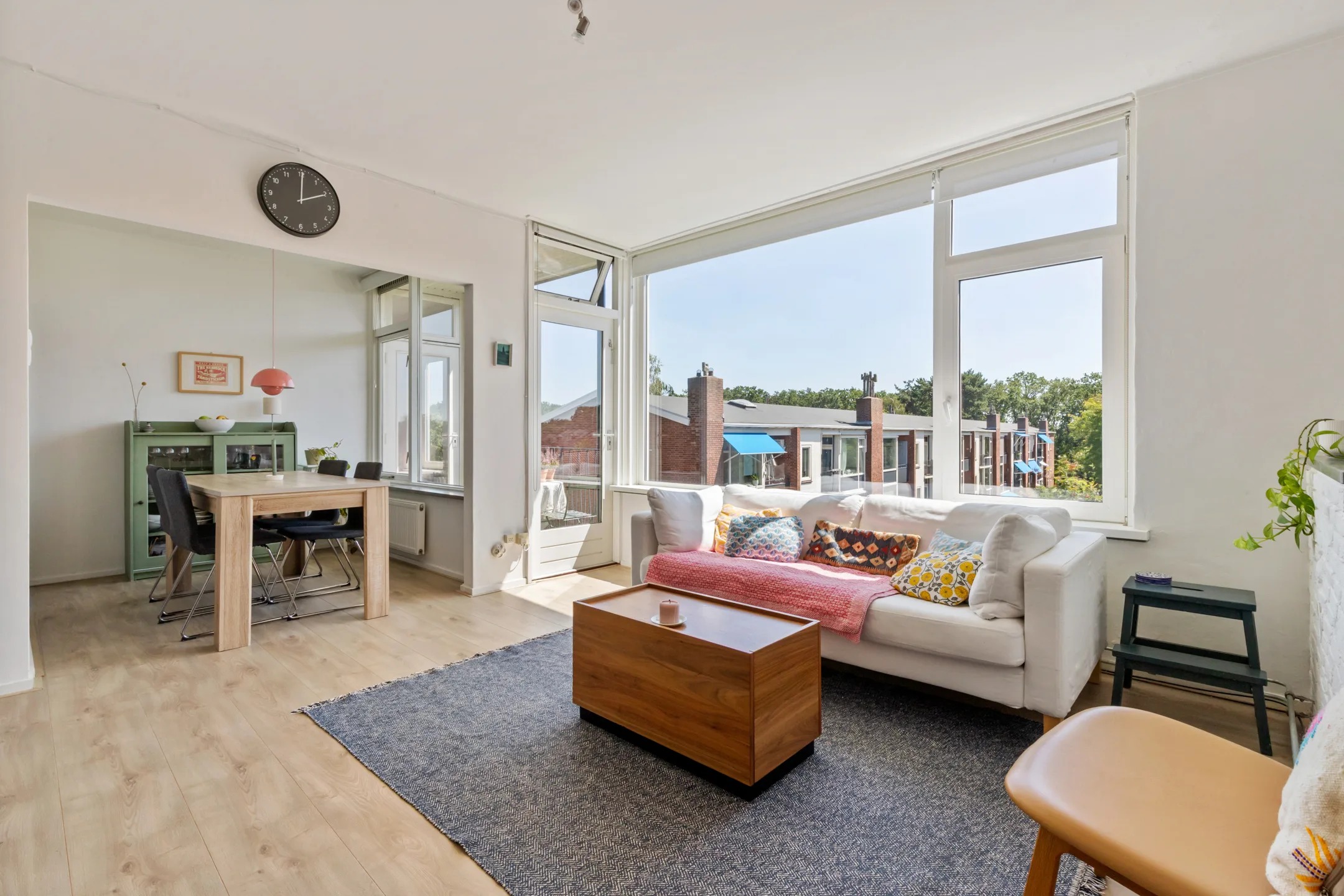 Portiekflat Anthonie Fokkerstraat 18 in Bussum