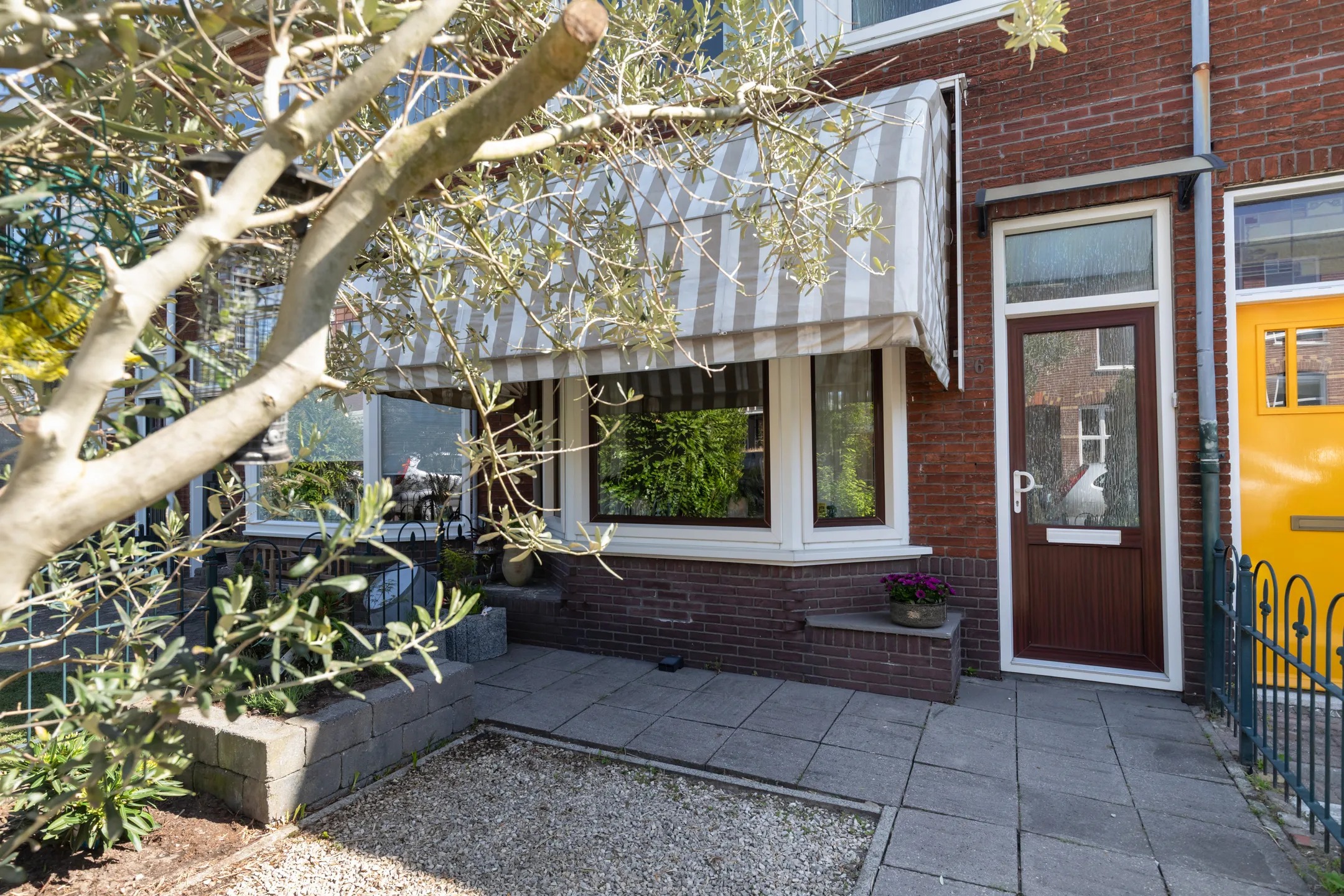 Tussenwoning Brederodestraat 6 in Dordrecht