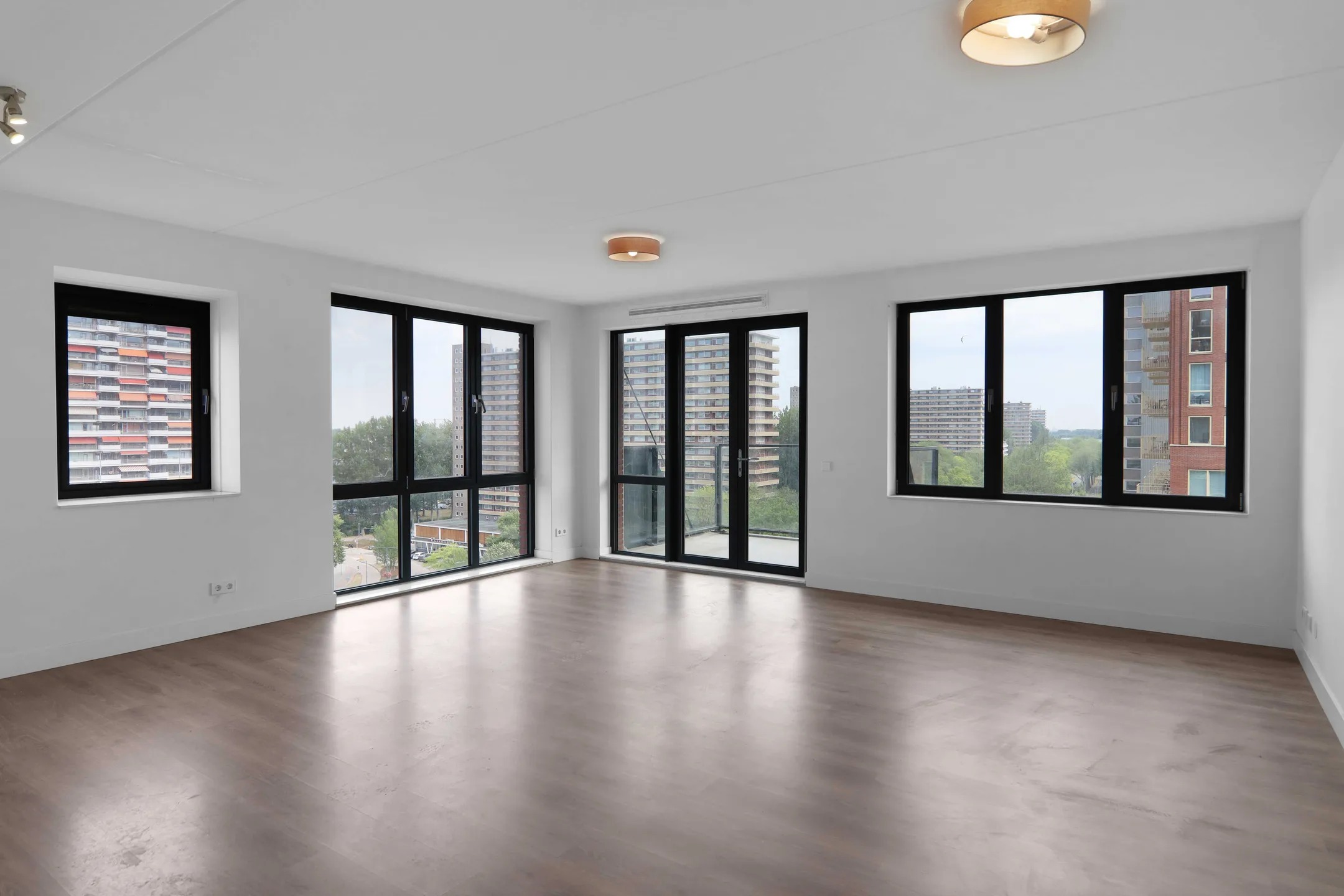 Portiekflat Martinus Nijhofflaan 210 in Delft