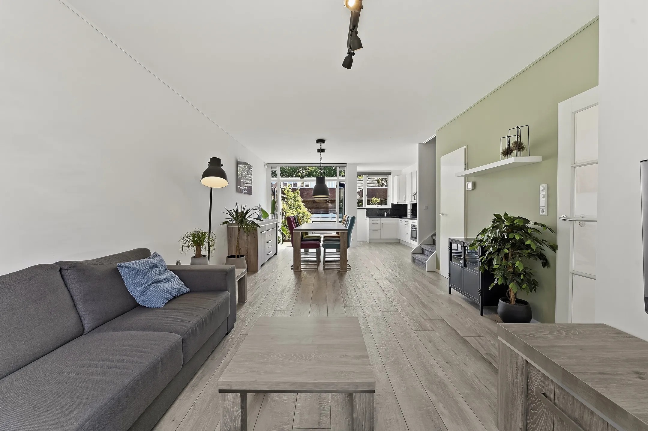 Tussenwoning Dr. A. Brediusstraat 25 Den Haag