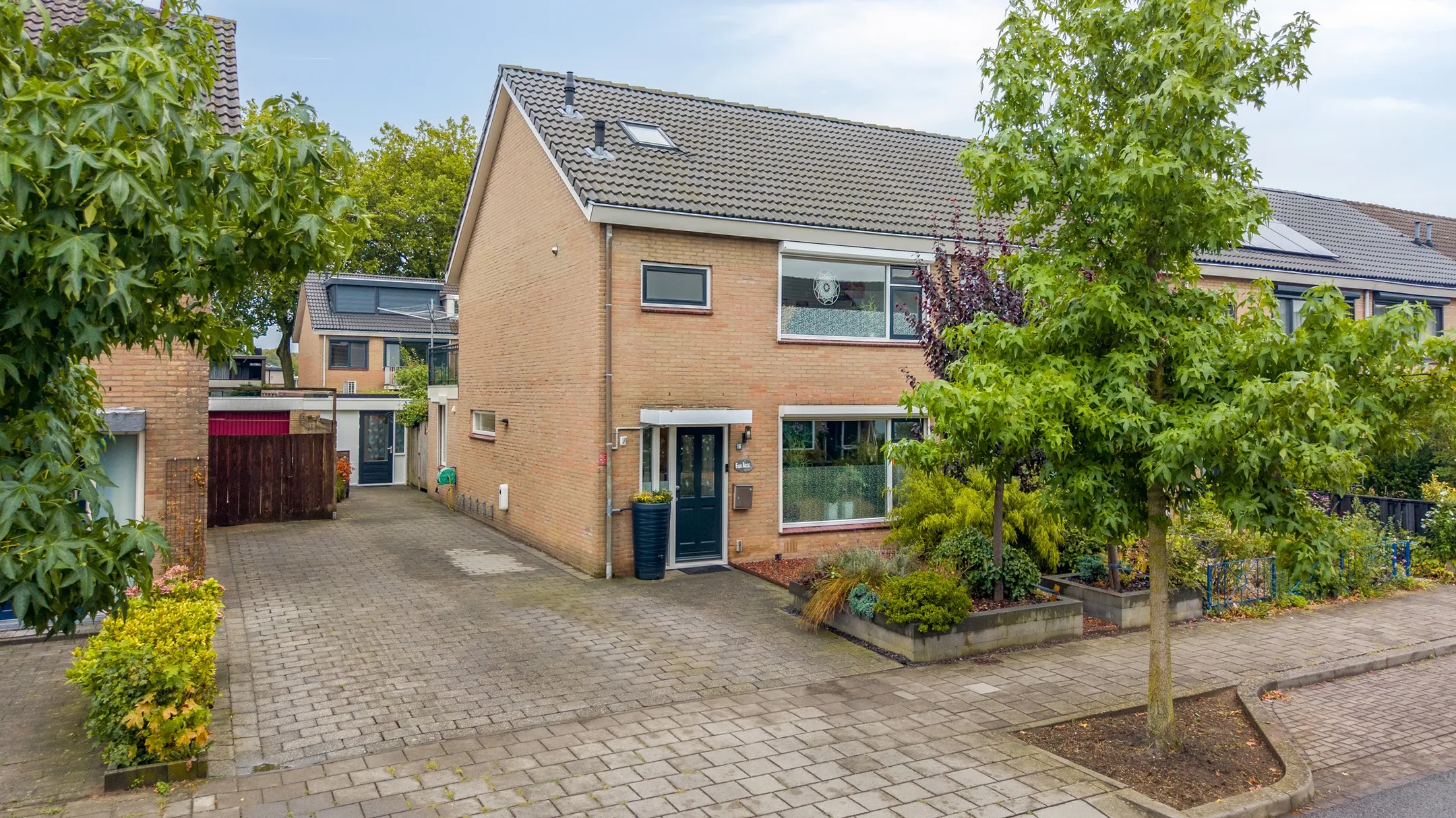Hoekwoning Michiel de Ruyterstraat 16 in Zevenaar