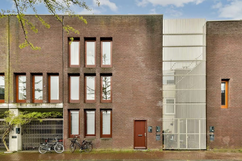 Bovenwoning Lampenistenstraat 139 in Amsterdam