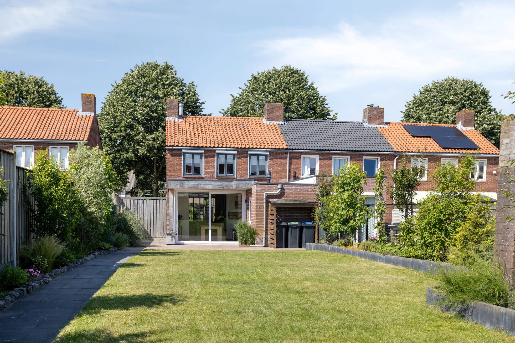 Hoekwoning Pastoor van Spaandonklaan 19 in Nispen