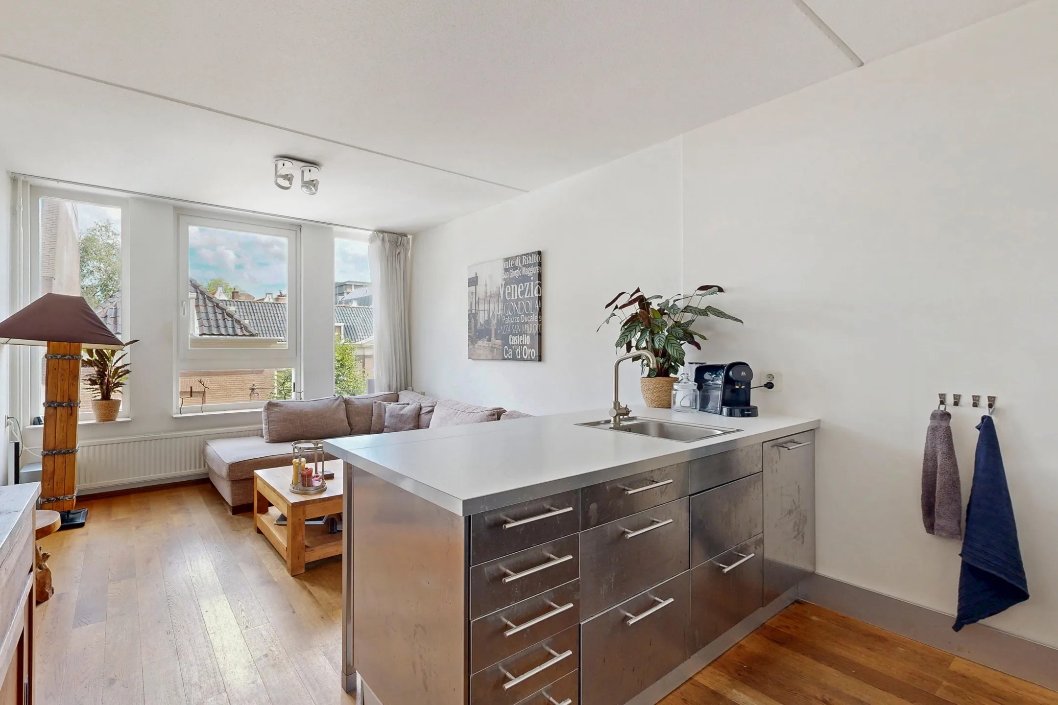 Bovenwoning Eerste Weteringdwarsstraat 48 B in Amsterdam