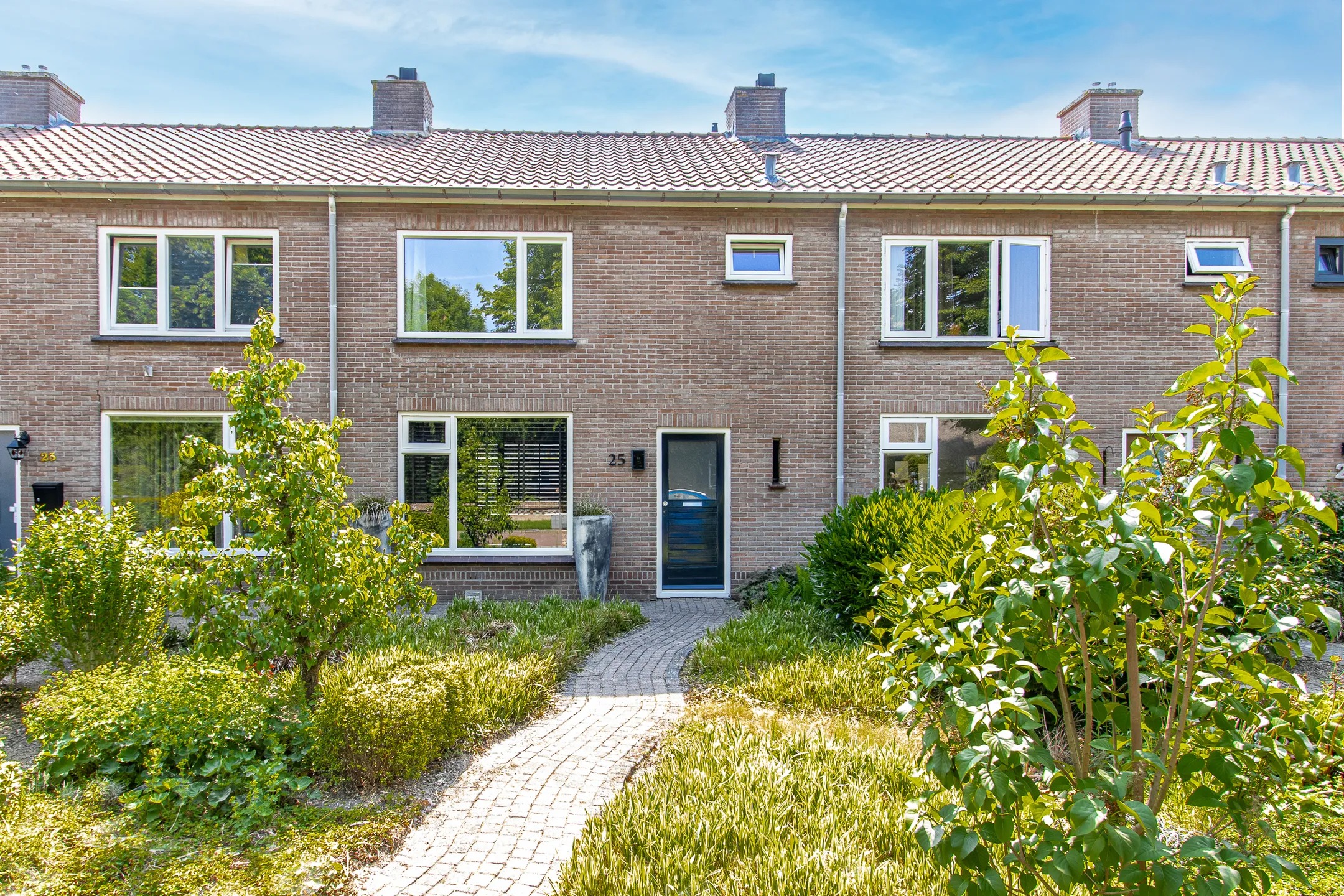 Tussenwoning Hogeweg 25 in Rossum