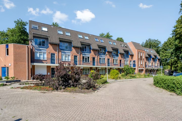 Galerijflat Dinant Dijkhuisstraat 22 in Hengelo