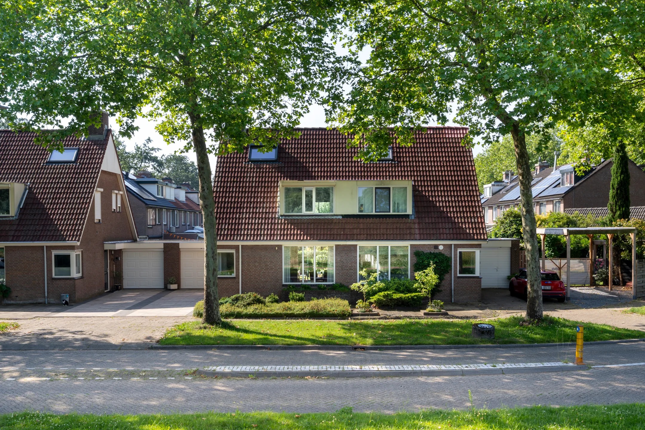 Geschakelde 2-onder-1-kapwoning Spoorhaag 34 in Houten