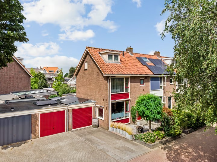 Hoekwoning Angsteloord 3 in Abcoude