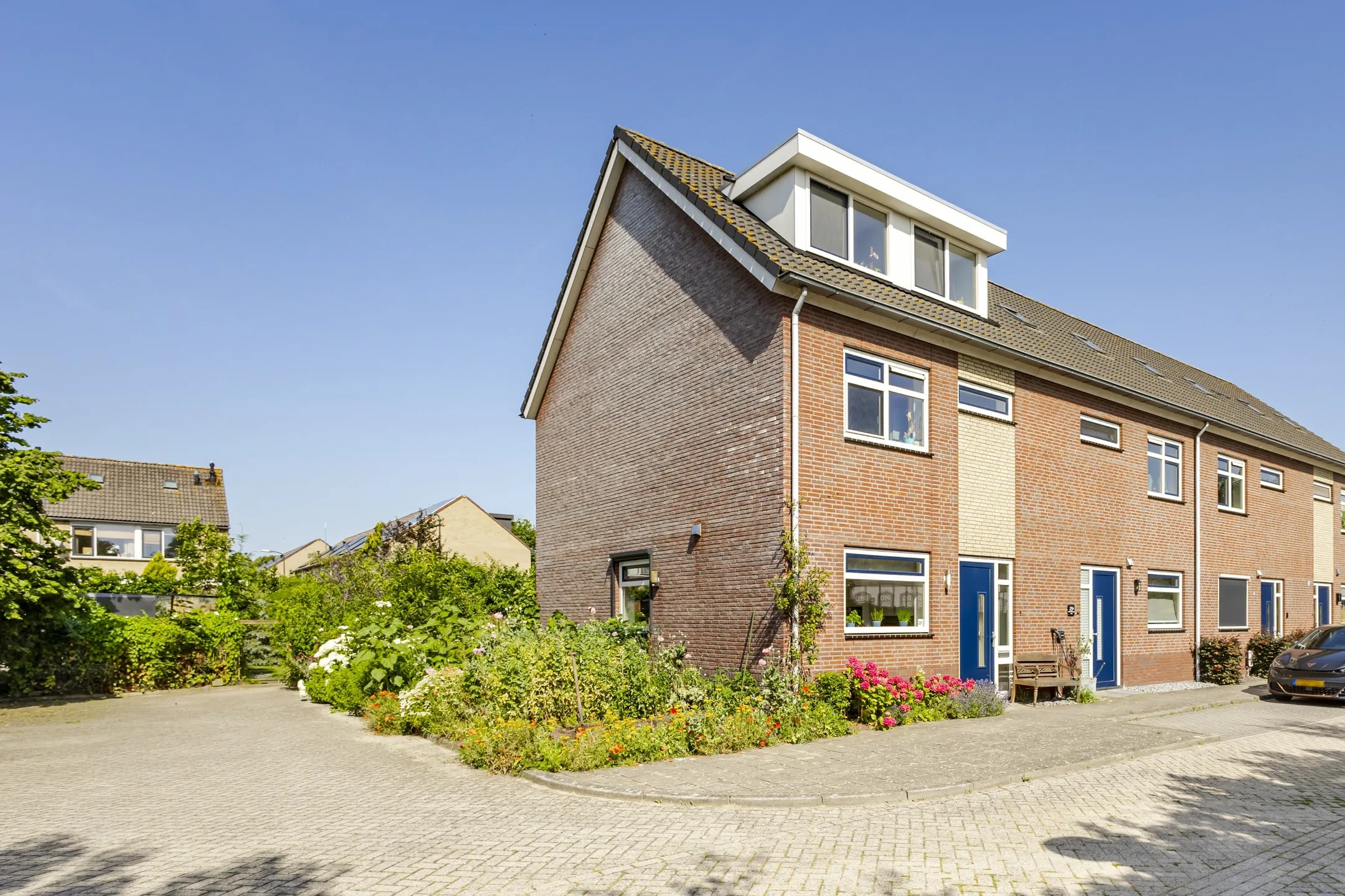 Hoekwoning Parallelweg 25 C in Hardinxveld-Giessendam