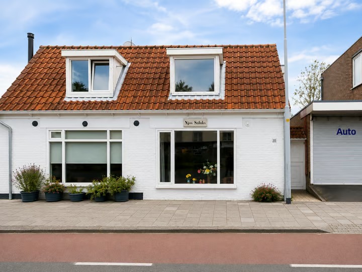 2-onder-1-kapwoning Nieuwemeerdijk 35 in Badhoevedorp