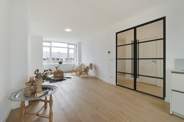 Bovenwoning Laan van Meerdervoort 1450 in Den Haag