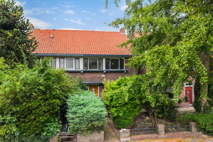 2-onder-1-kapwoning Groningerstraatweg 203 in Leeuwarden