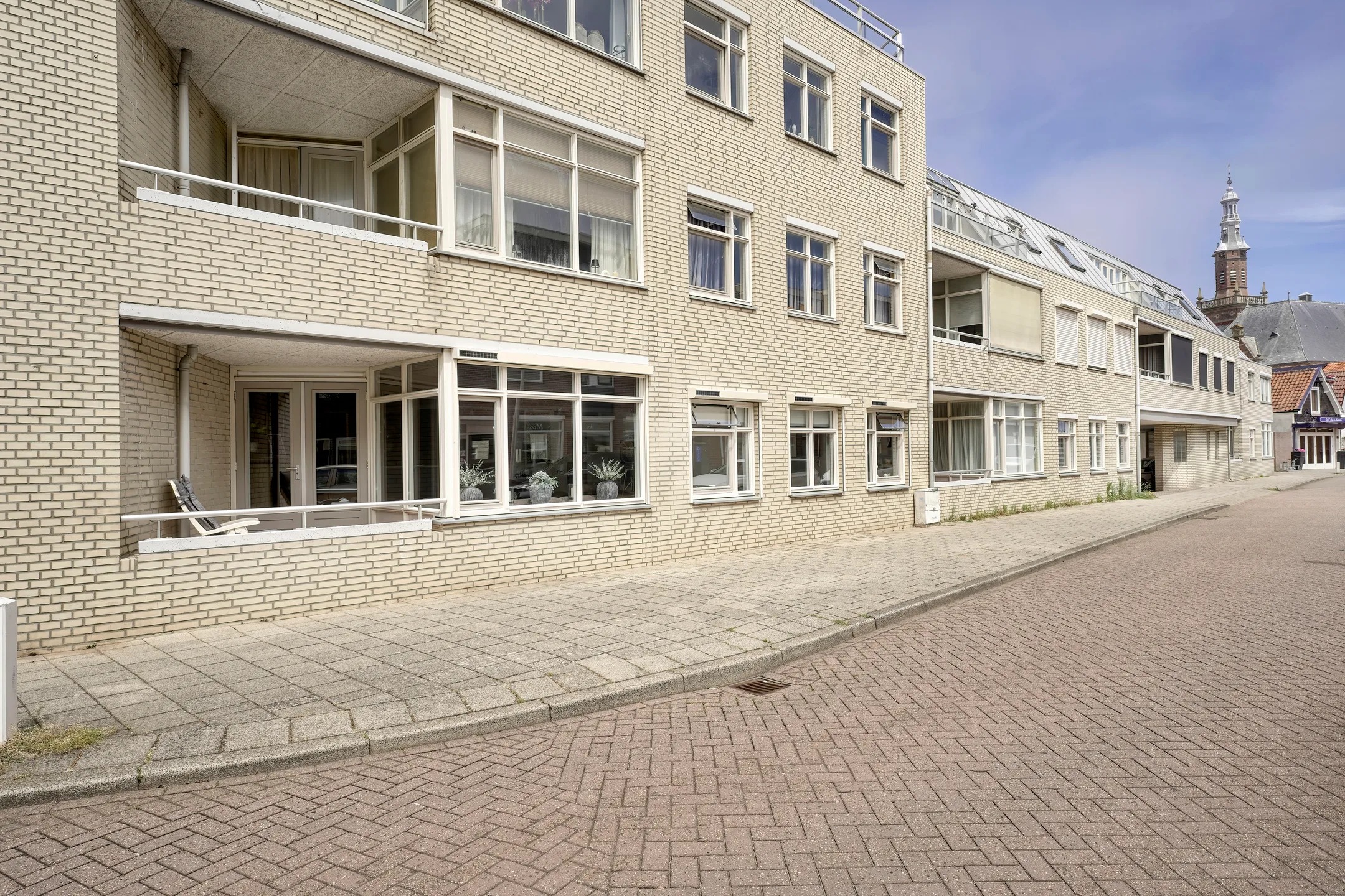 Portiekflat Dwarsstraat 30 in Katwijk