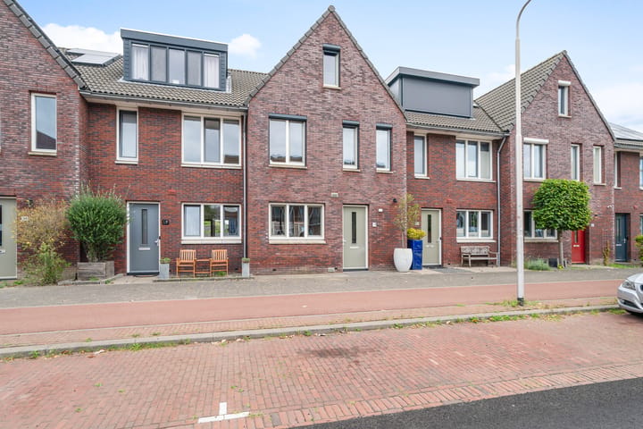 Eengezinswoning, tussenwoning Hoflandendreef 30 Delft