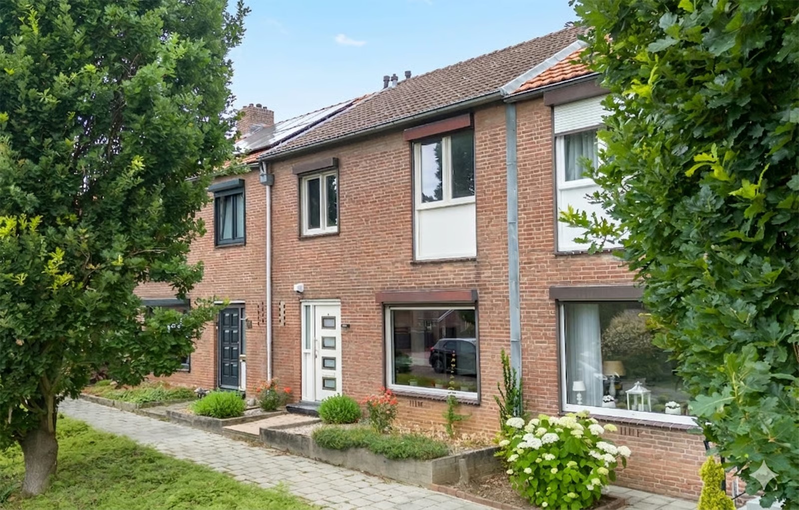 Tussenwoning Hertogstraat 18 in Brunssum