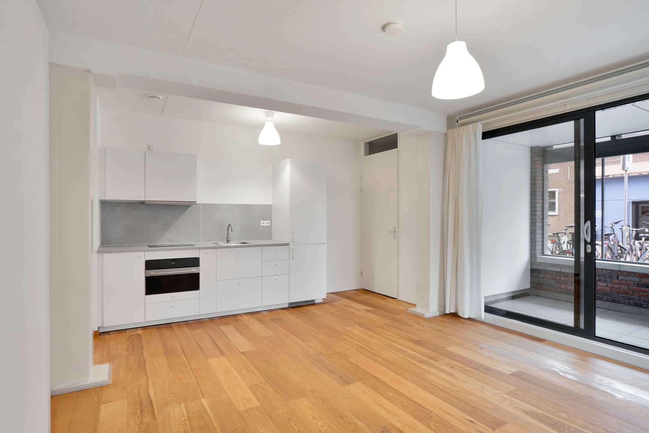 Benedenwoning Verisstraat 166 in Den Haag