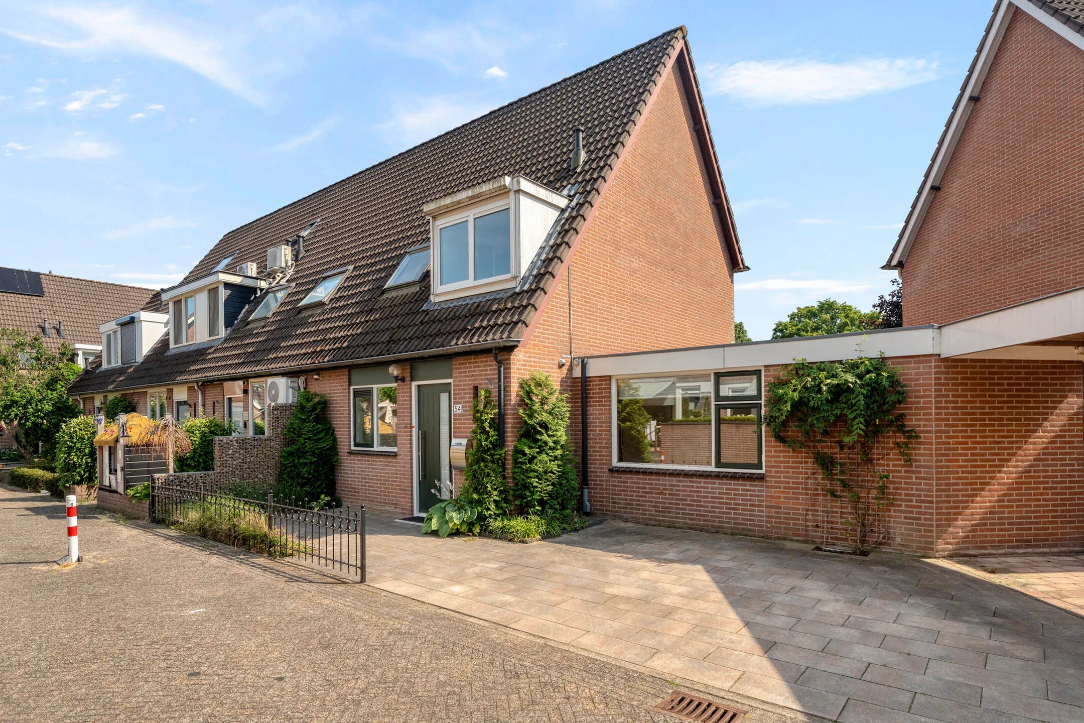 Hoekwoning De Enk 54 in Ermelo