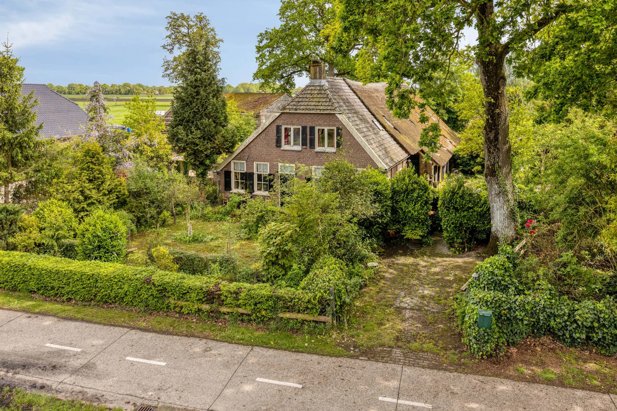 2-onder-1-kapwoning Ten Darperweg 49 in Wapse