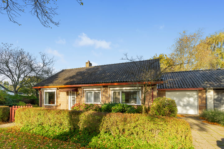 Bungalow, geschakelde woning Bayershoffweg 35 Heiloo