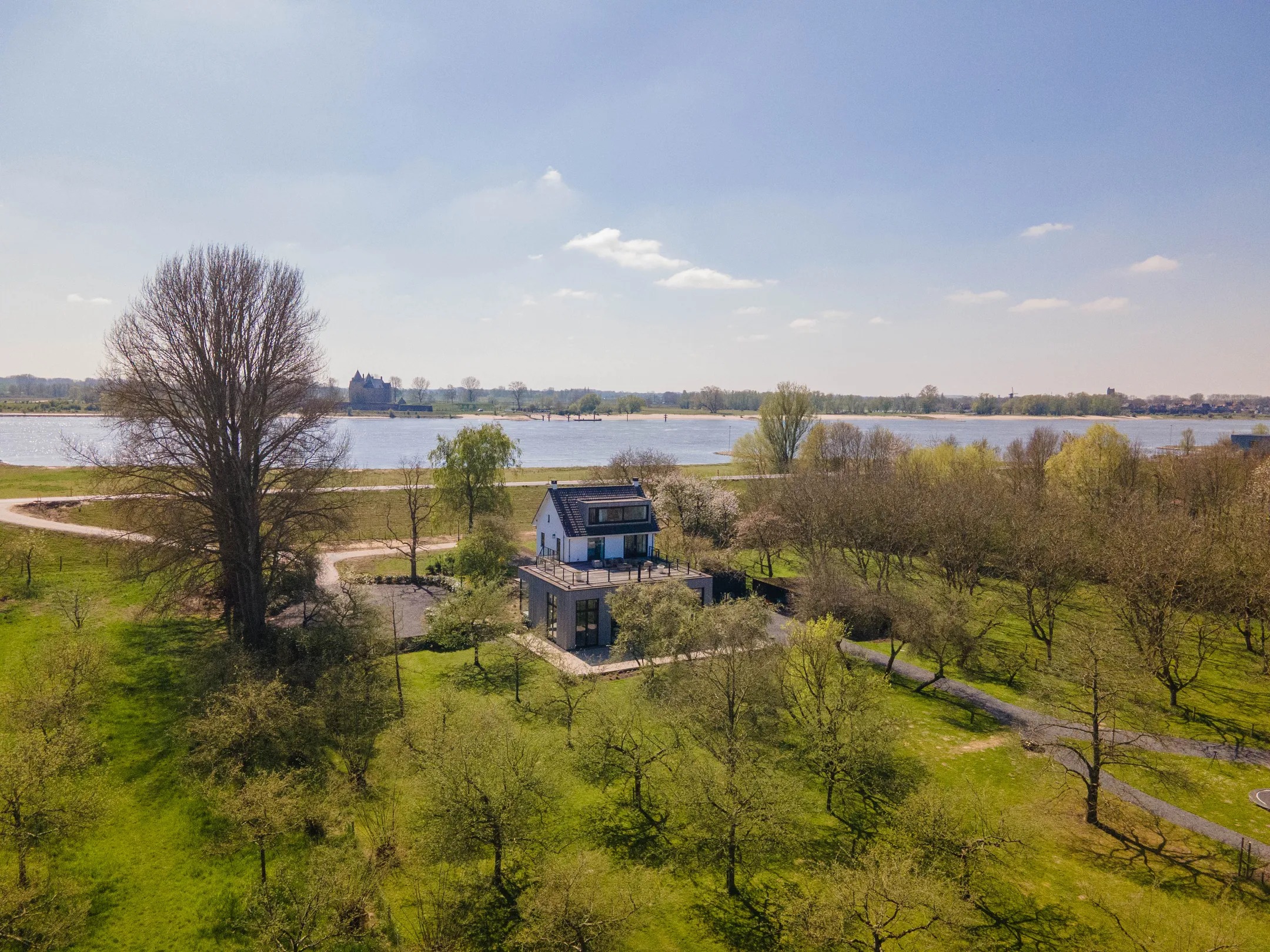 Vrijstaande woning Waaldijk 20 in Dalem