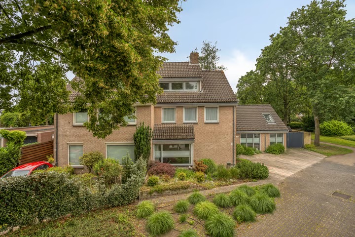 2-onder-1-kapwoning Velakker 19 in Nuenen