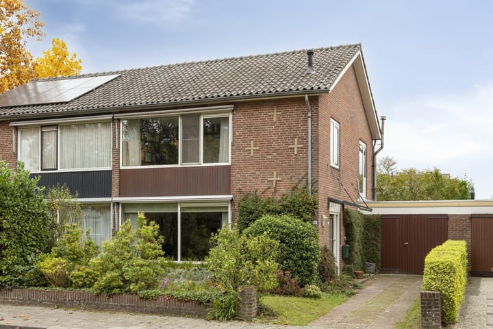 2-onder-1-kapwoning Evertsenstraat 34 Veghel