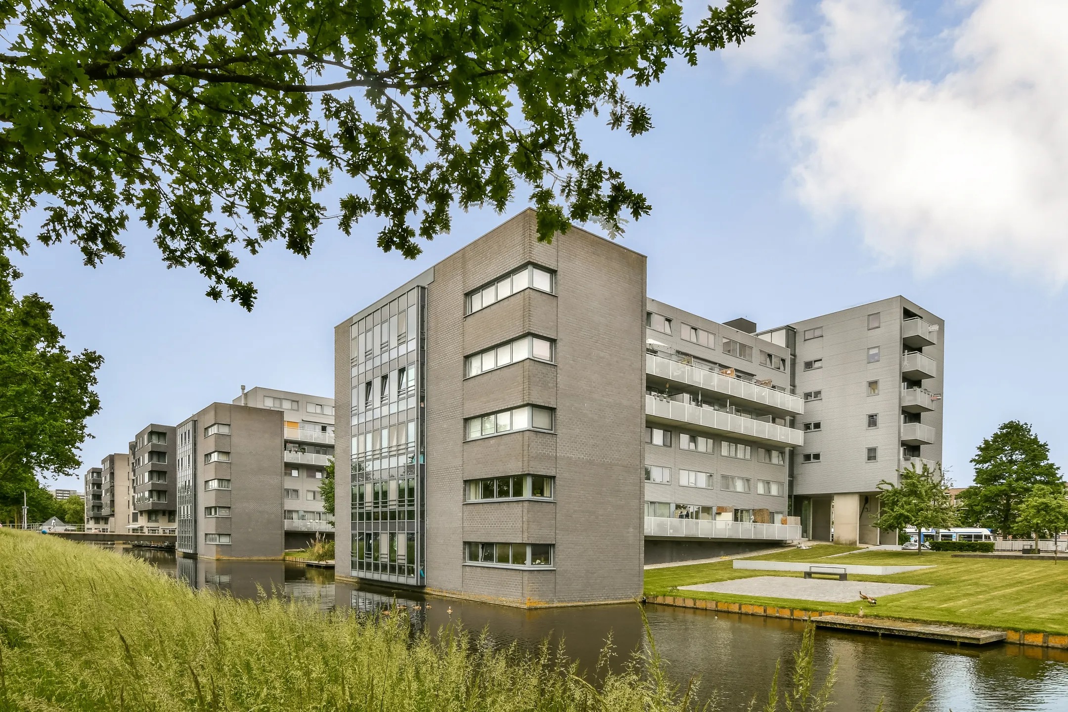 Galerijflat Ladogameerhof 150 in Amsterdam