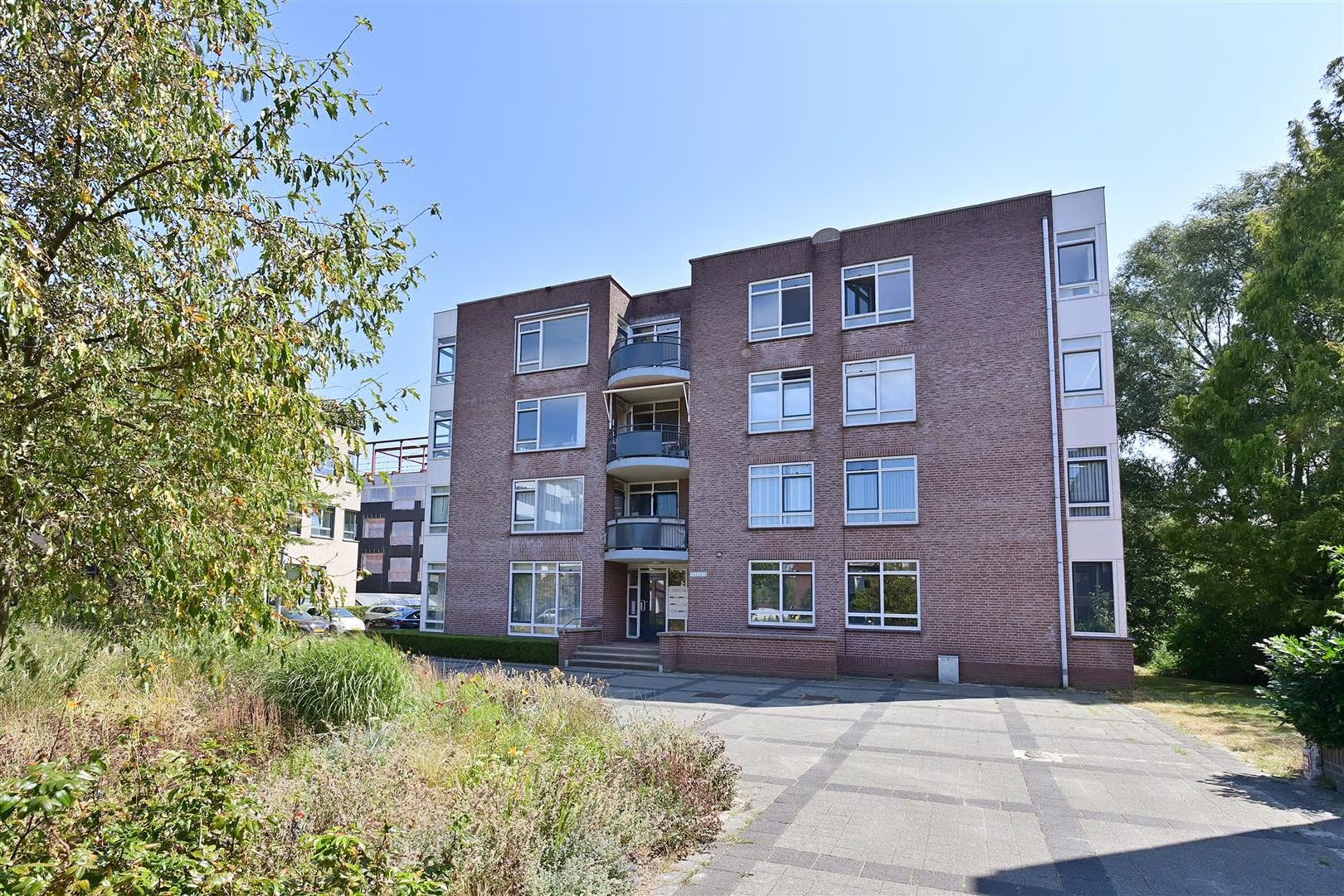 Portiekflat Gooierserf 374 in Huizen