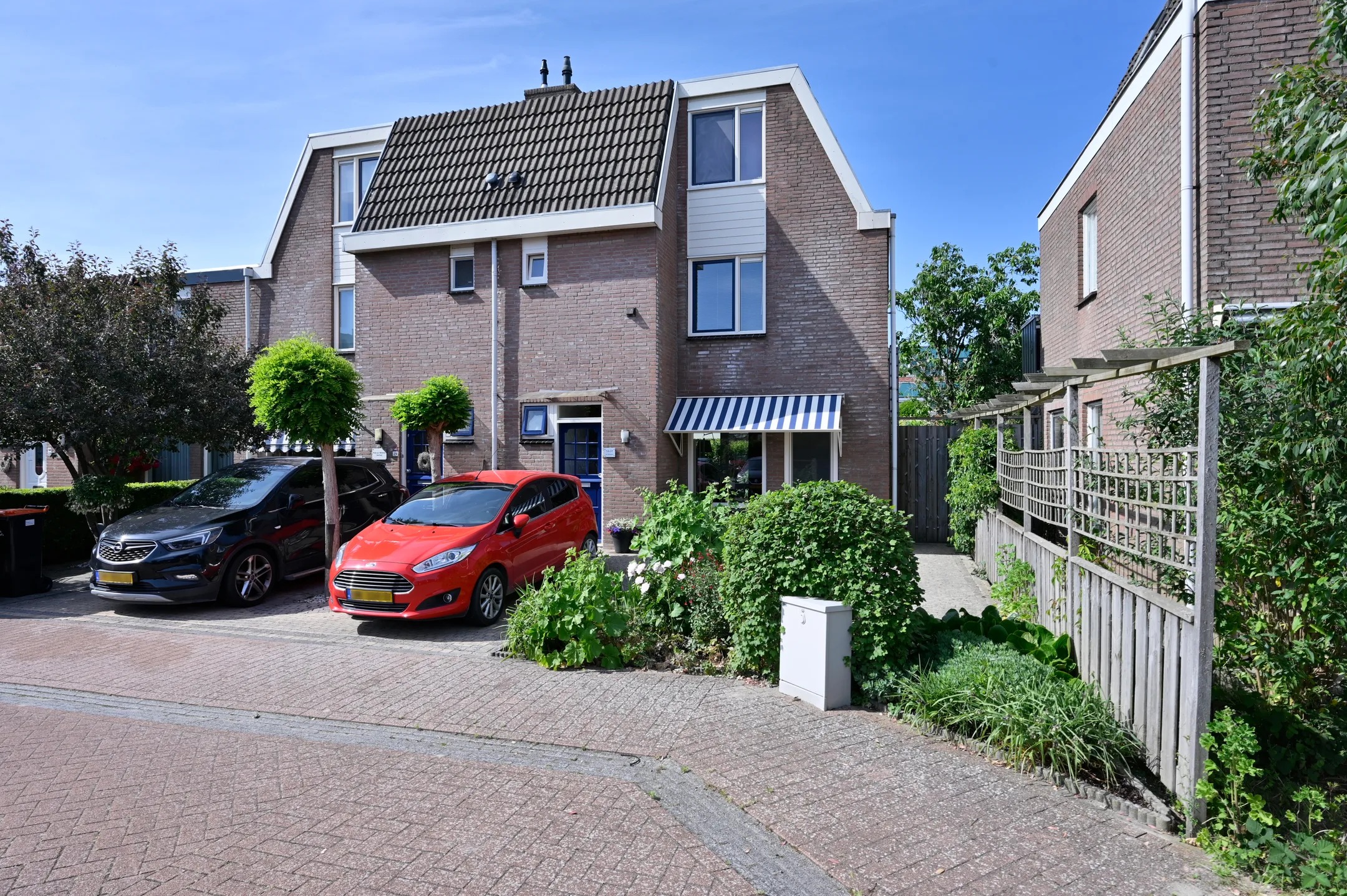 Hoekwoning Jol 14 31 in Lelystad