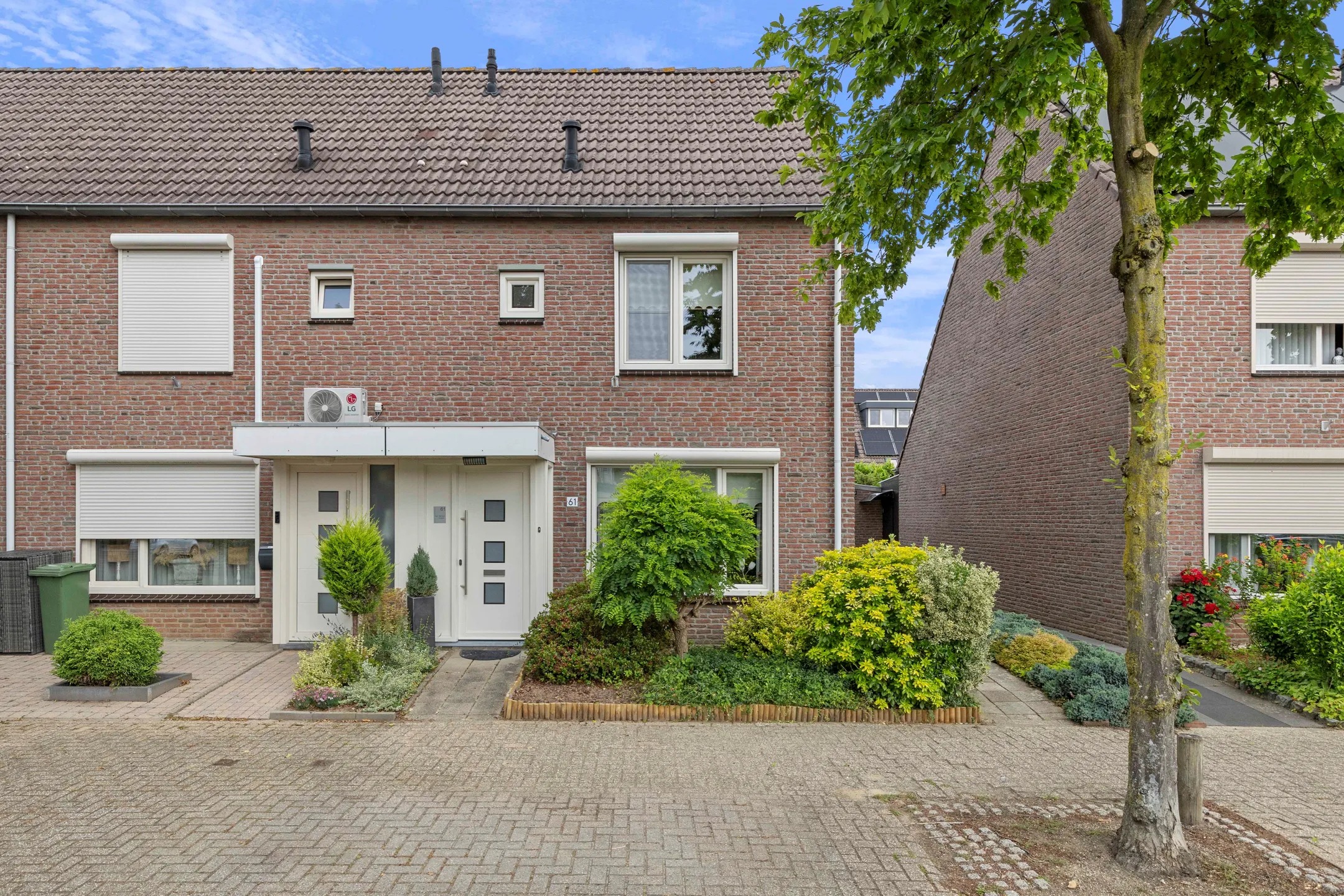 Hoekwoning Haagbeuk 61 in Venlo