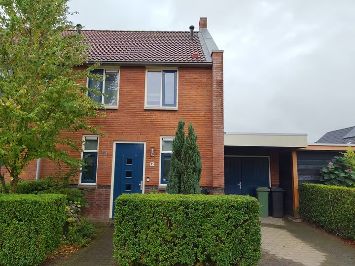 Hoekwoning Antoniusstraat 45 in Ven-Zelderheide