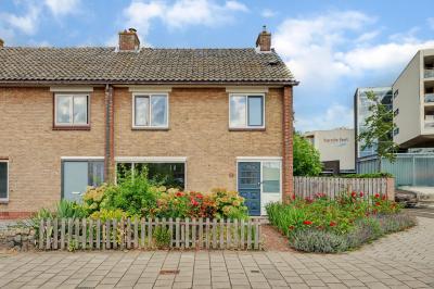 Hoekwoning Veerseweg 89 in Middelburg